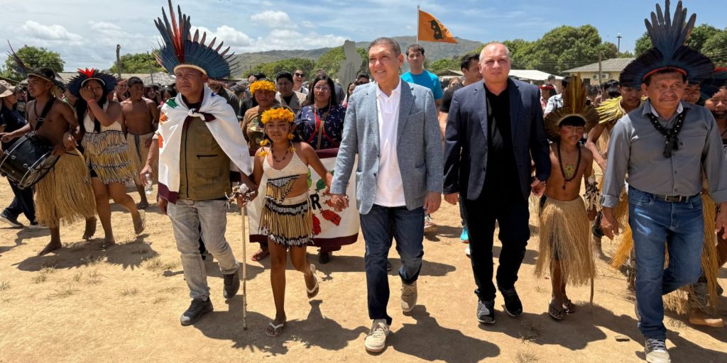 TSE e TRE-RR levam serviços eleitorais à Raposa Serra do Sol e treinam indígenas para votar