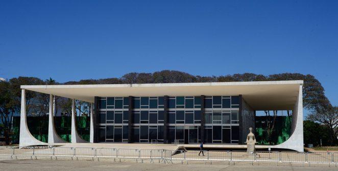 Fachin dá cinco dias para PGR se manifestar sobre pedidos de soltura nos casos INSS e Master