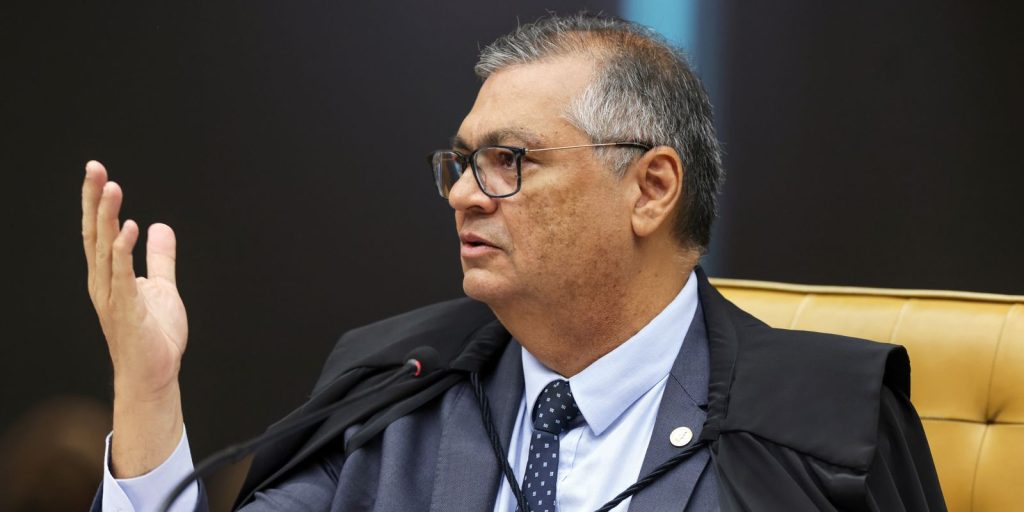 Dino derruba sigilo de material apreendido em investigação sobre filme de Bolsonaro