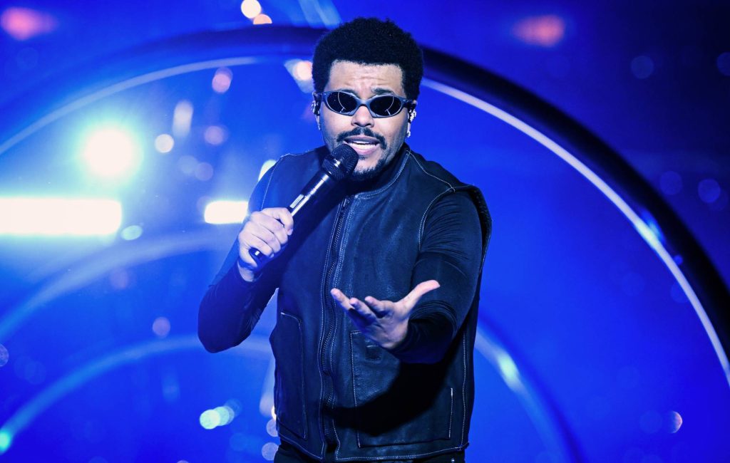 The Weeknd estreia Tokyo com Yoko Takahashi em abertura da turnê asiática