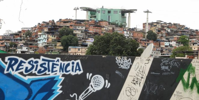 Eleitores de favelas do Rio apontam educação e mobilidade como prioridades nas eleições