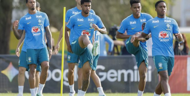 Ancelotti reúne os 26 convocados em primeiro treino completo da Seleção na Austrália