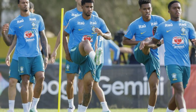 Ancelotti reúne os 26 convocados em primeiro treino completo da Seleção na Austrália