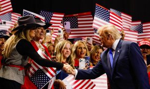 Trump promises $5,000 dividend if GOP holds Congress at convention