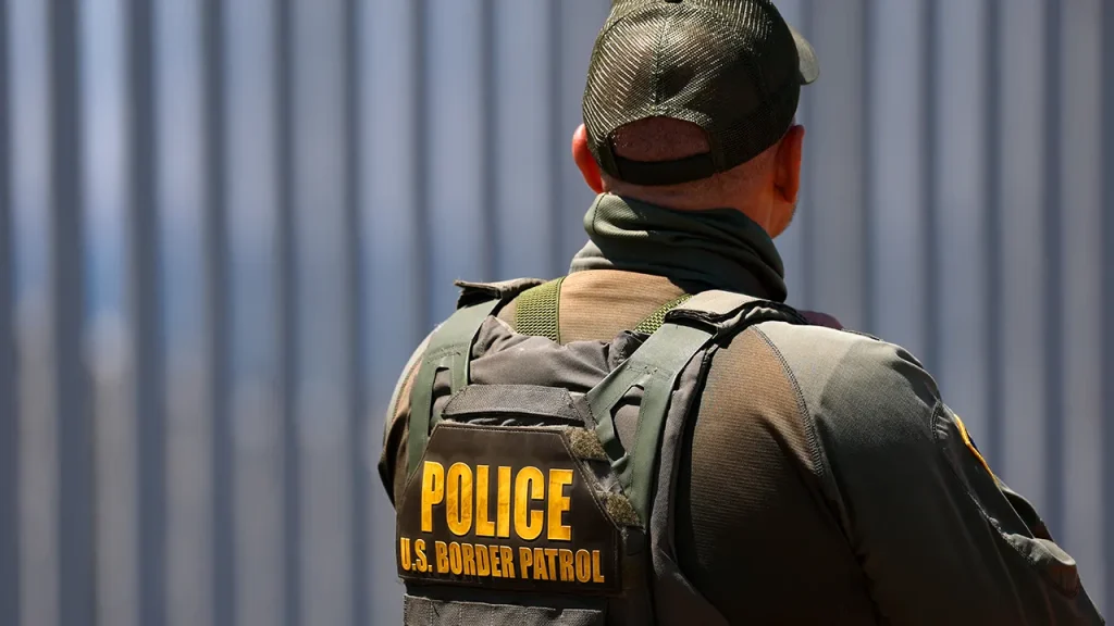 EUA completam 16 meses sem liberações na fronteira com o México, diz Departamento de Segurança Interna