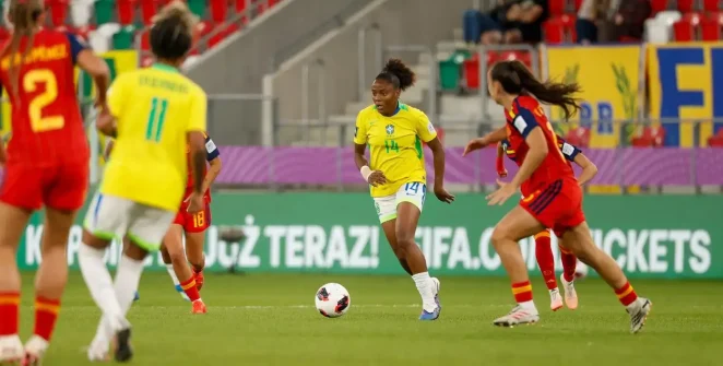 Brasil perde para a Espanha e dá adeus à Copa do Mundo feminina sub-20