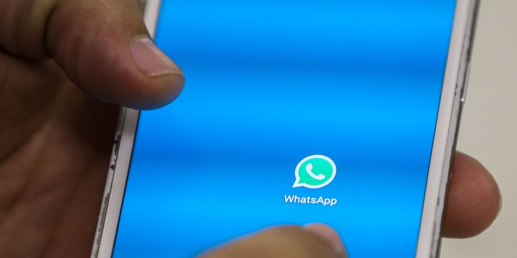 WhatsApp passa a exigir PIN de responsável para controlar uso por adolescentes