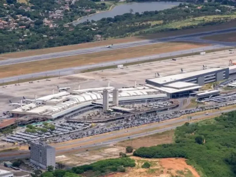 Confins retoma pousos e decolagens após interdição total da pista