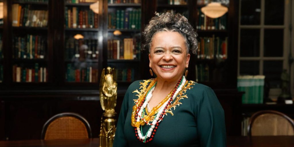 Flup homenageia Ana Maria Gonçalves e debate feminismo negro no Rio até domingo