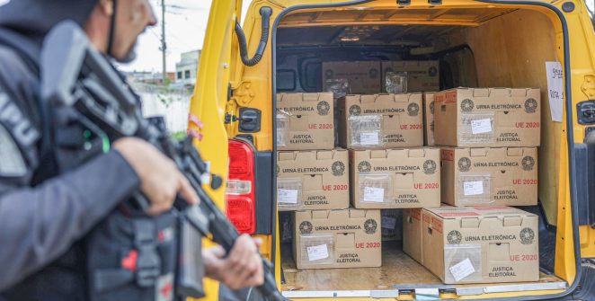 TSE conclui fase de lacração e distribuição das urnas para o primeiro turno