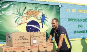Voto em trânsito: eleitor deve confirmar local transferido antes de sair de casa