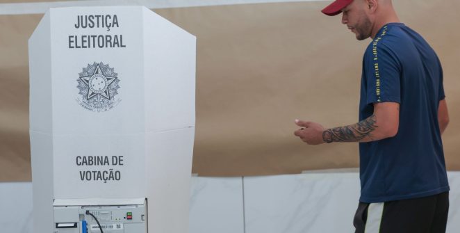 Segundo turno: eleitor pode levar colinha, mas celular fica com o mesário