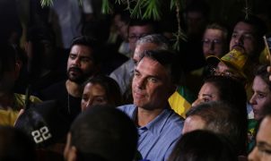 Flávio Bolsonaro condiciona abertura de sigilos a exigências sobre Lula