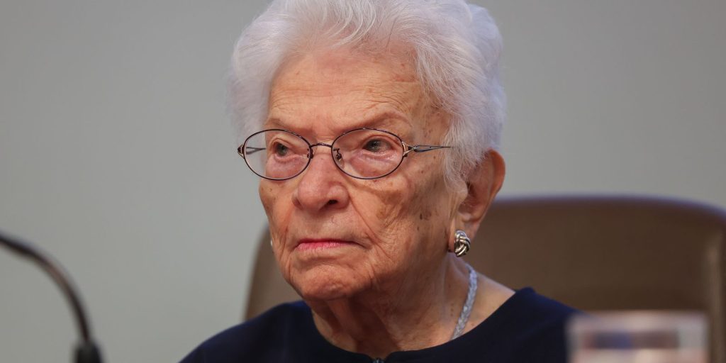 Erundina é eleita deputada estadual mais velha do país aos 91 anos