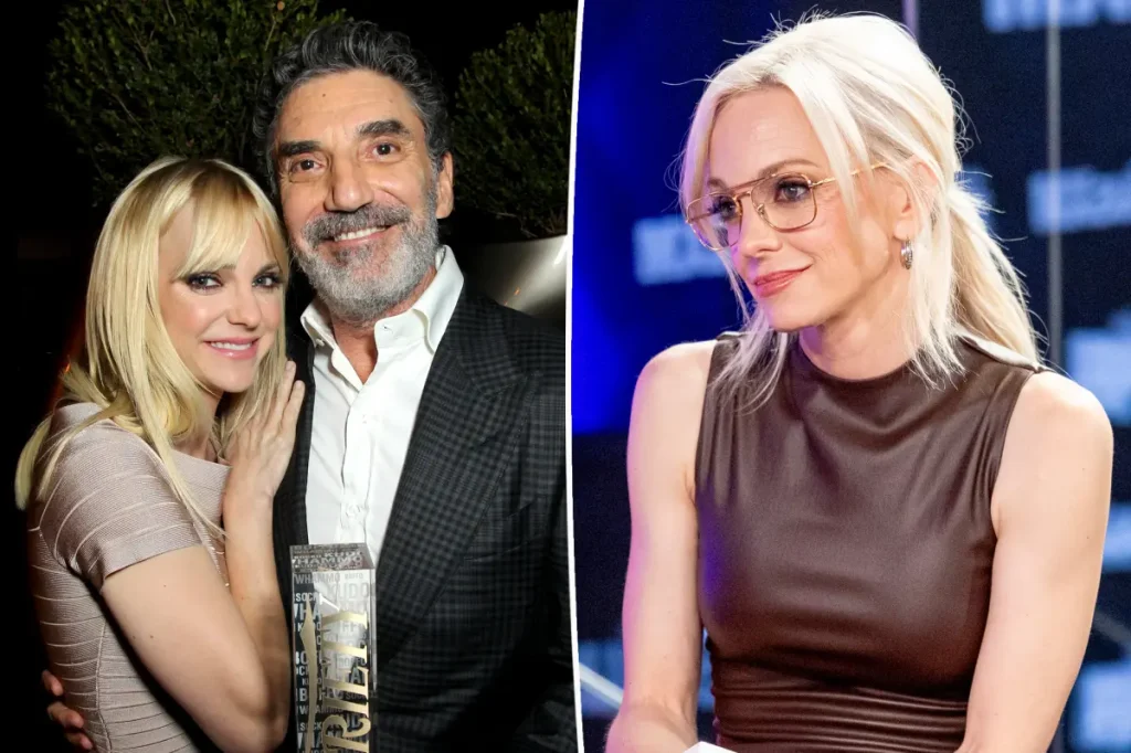 Anna Faris diz que crítica de Chuck Lorre em memoir machuca