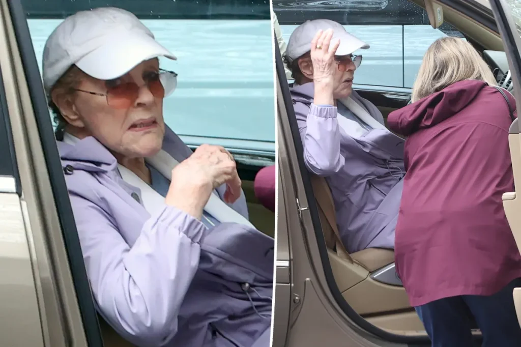 Julie Andrews é fotografada em rara aparição pública nos Hamptons