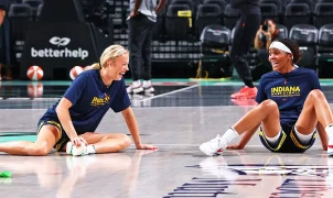 Sophie Cunningham's insufferable ex-teammate mouths off but can't make a shot, ref lowers his shoulder & Ditka