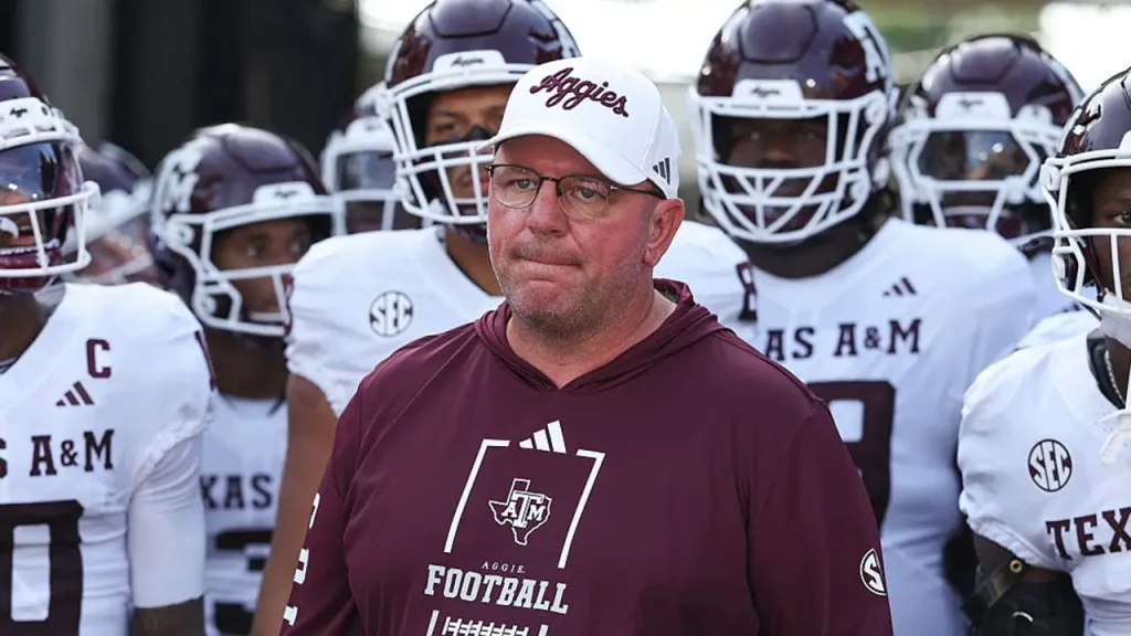 Elko critica fórum de torcedores do Texas A&M após terceira derrota na temporada