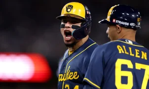 Brewers steal Game 3 on Dodgers' home turf to go up 3-0, pushing LA to brink of elimination