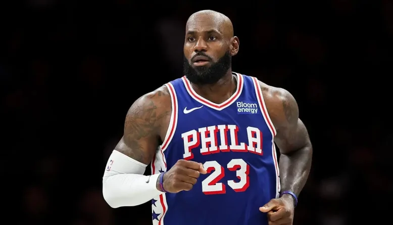 NBA has no issue with LeBron James' helicopter commute, 76ers star calls transportation 'just another way'