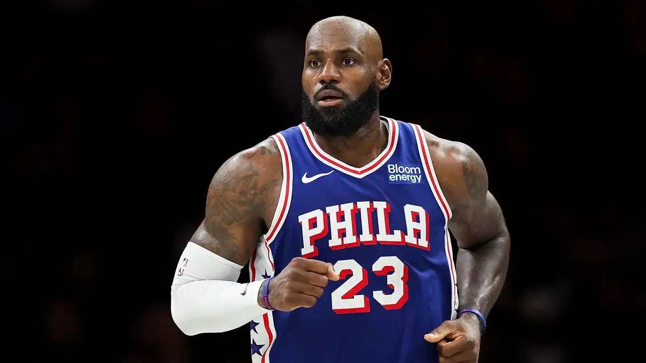 Silver diz que uso de helicóptero por LeBron James não fere regras da NBA