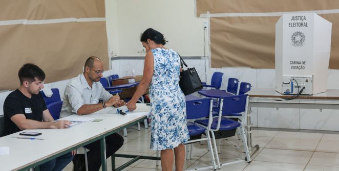 Campanha Vovó Vota busca reduzir abstenção de eleitores acima de 70 anos no segundo turno