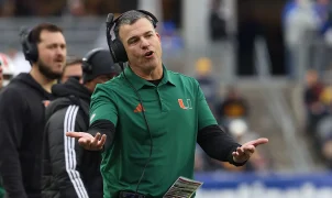 Are the Miami Hurricanes about to start the surge of college football teams going independent?