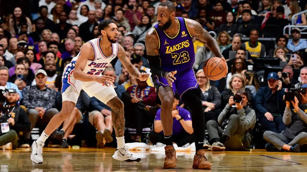 Costco vende tênis usados por LeBron James por US$ 69.999,99