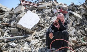 Ajuda humanitária em Gaza encolhe e impasse sobre desarmamento do Hamas trava plano de paz