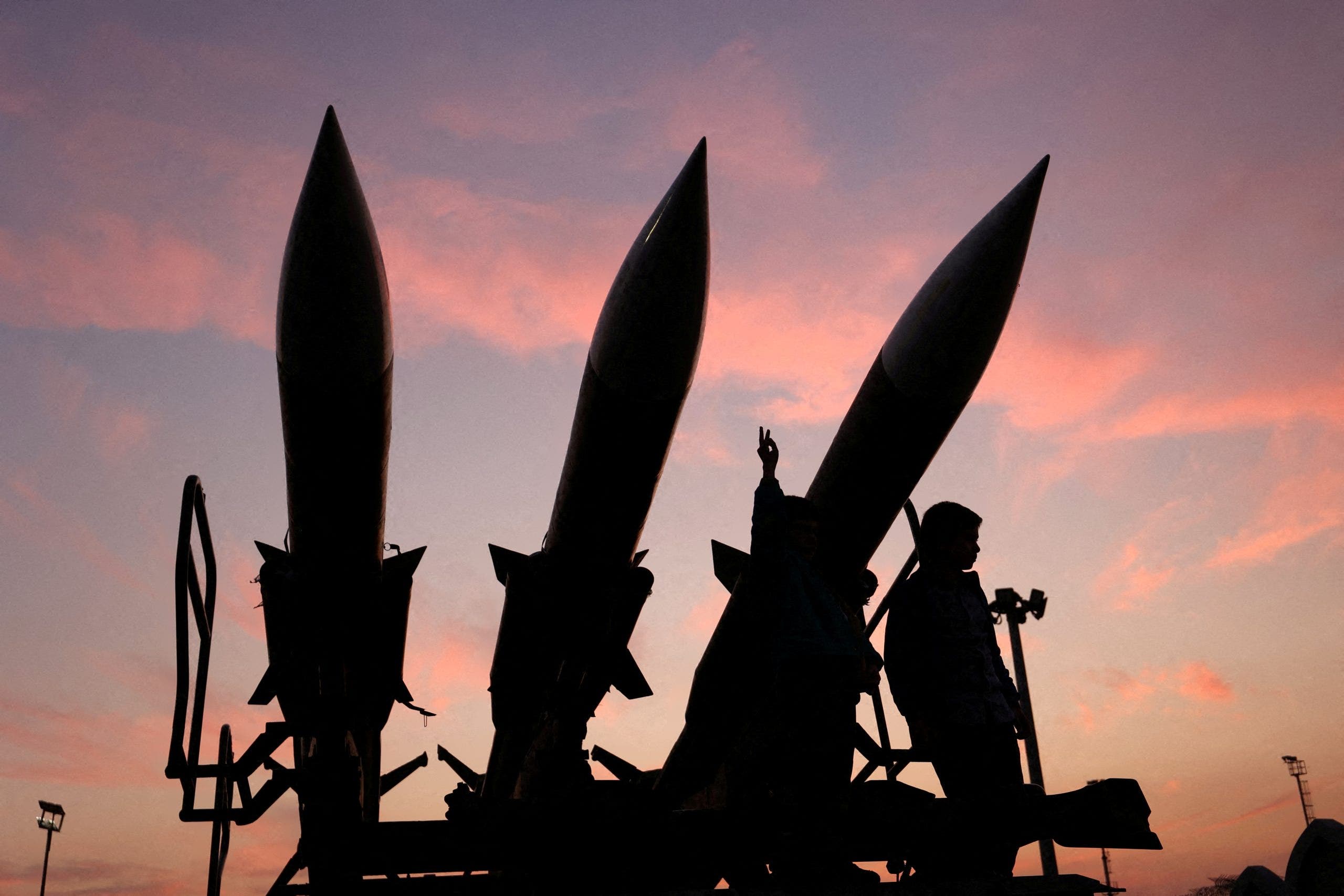 Relatório aponta que Irã forneceu US$ 129 milhões em armas ao Hezbollah em 2024