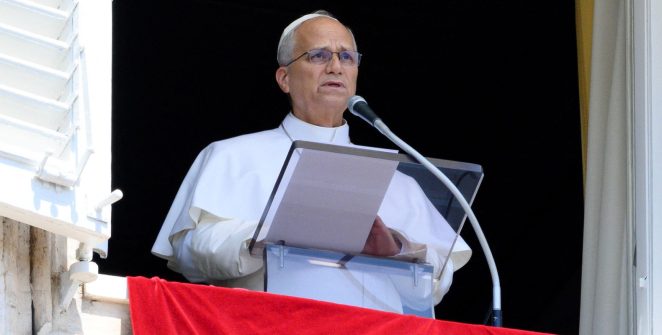 Vaticano diz que recuperação de Leão XIV após cirurgia pulmonar segue o esperado