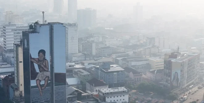 Manaus volta a amanhecer sob fumaça de queimadas com qualidade do ar insalubre