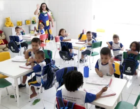 Escolas têm até 31 de outubro para escolher livros da educação infantil no PNLD