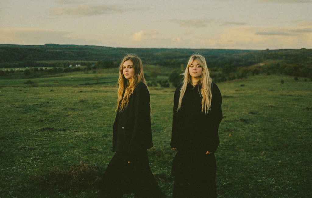 First Aid Kit anuncia turnê Visions Of The Past no Reino Unido e na Irlanda em 2027