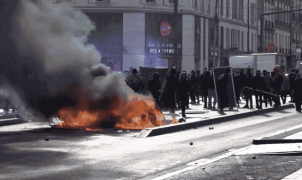 France student riots spread as 2,000 arrested across major cities
