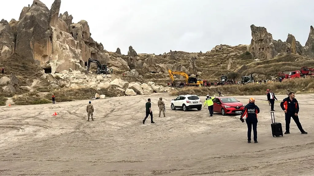Desabamento de rocha na Capadócia mata três pessoas e fere cinco perto do Museu ao Ar Livre de Göreme