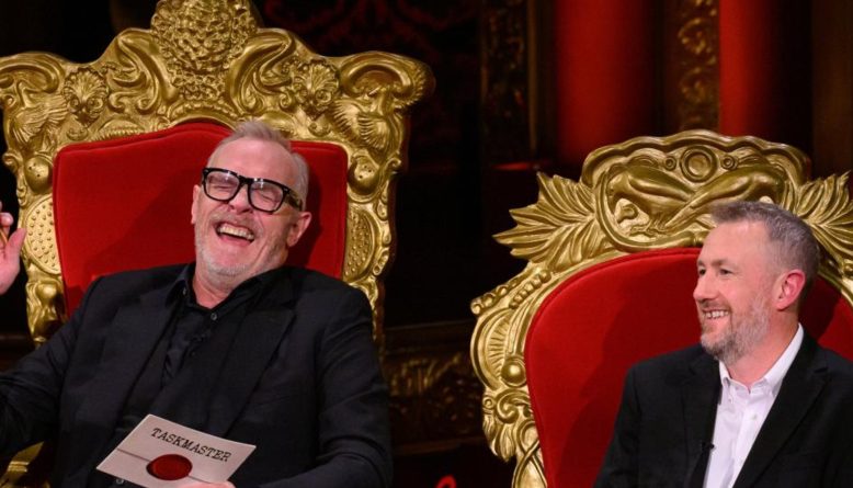 Taskmaster anuncia turnê mundial com shows em Manchester e Los Angeles em 2027