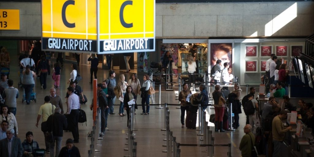 Feriado de Finados deve levar mais de 2 milhões de passageiros aos aeroportos brasileiros