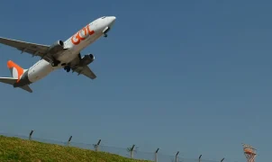 Gol confirma cancelamento de um único voo em Porto Alegre e nega remoção em massa de eleitores