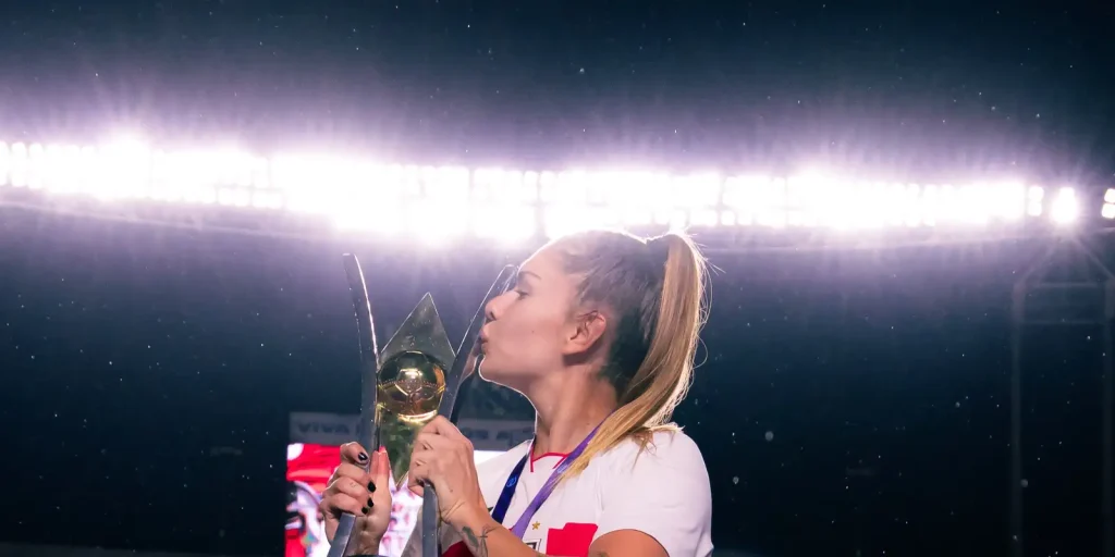 Carol Gil é chamada por Arthur Elias após título do Brasileirão e reforça seleção contra Argentina