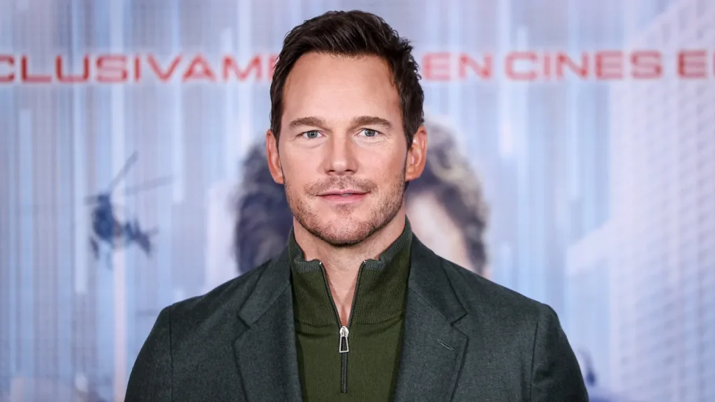 Chris Pratt diz que fé é o que mais quer transmitir aos quatro filhos