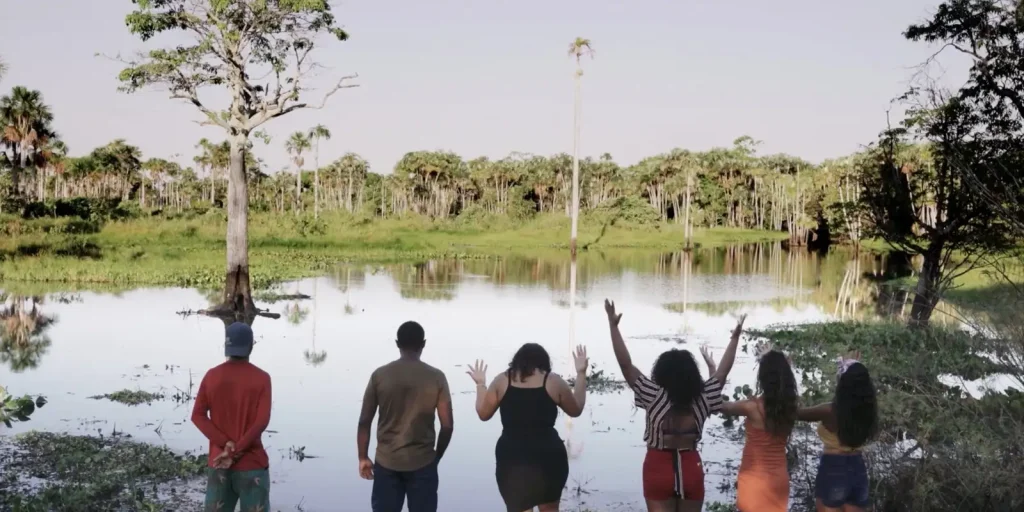 Ciência Flutuante leva pesquisa amazônica à TV Brasil com estreia nesta sexta