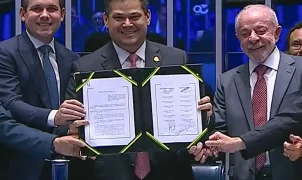 Emenda constitucional acaba com a escala 6x1 e fixa jornada de 40 horas em até 14 meses