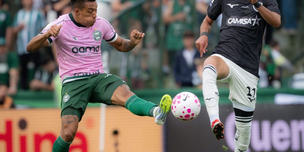Coritiba e Botafogo ficam no 1 a 1 e ampliam série negativa no Brasileirão