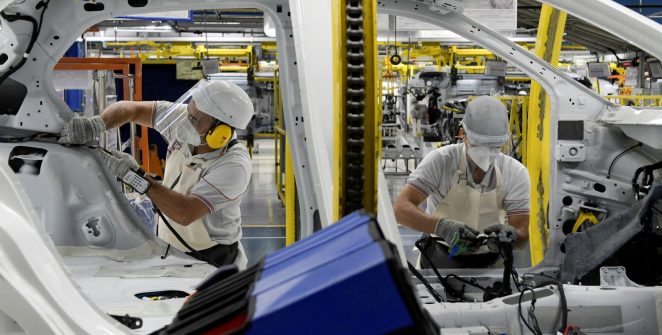 Produção de veículos cresce 10,2% em setembro e atinge melhor marca desde 2014, diz Anfavea