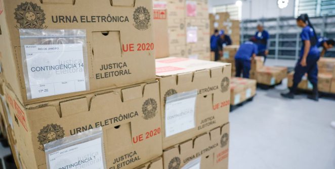 Urnas chegam aos locais de votação e tribunais fecham preparativos para o 1º turno