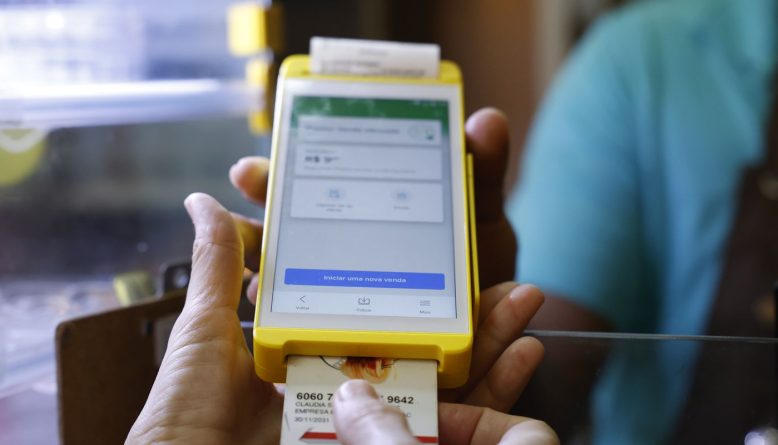 Receita aponta que 86% das notas fiscais já destacam a CBS