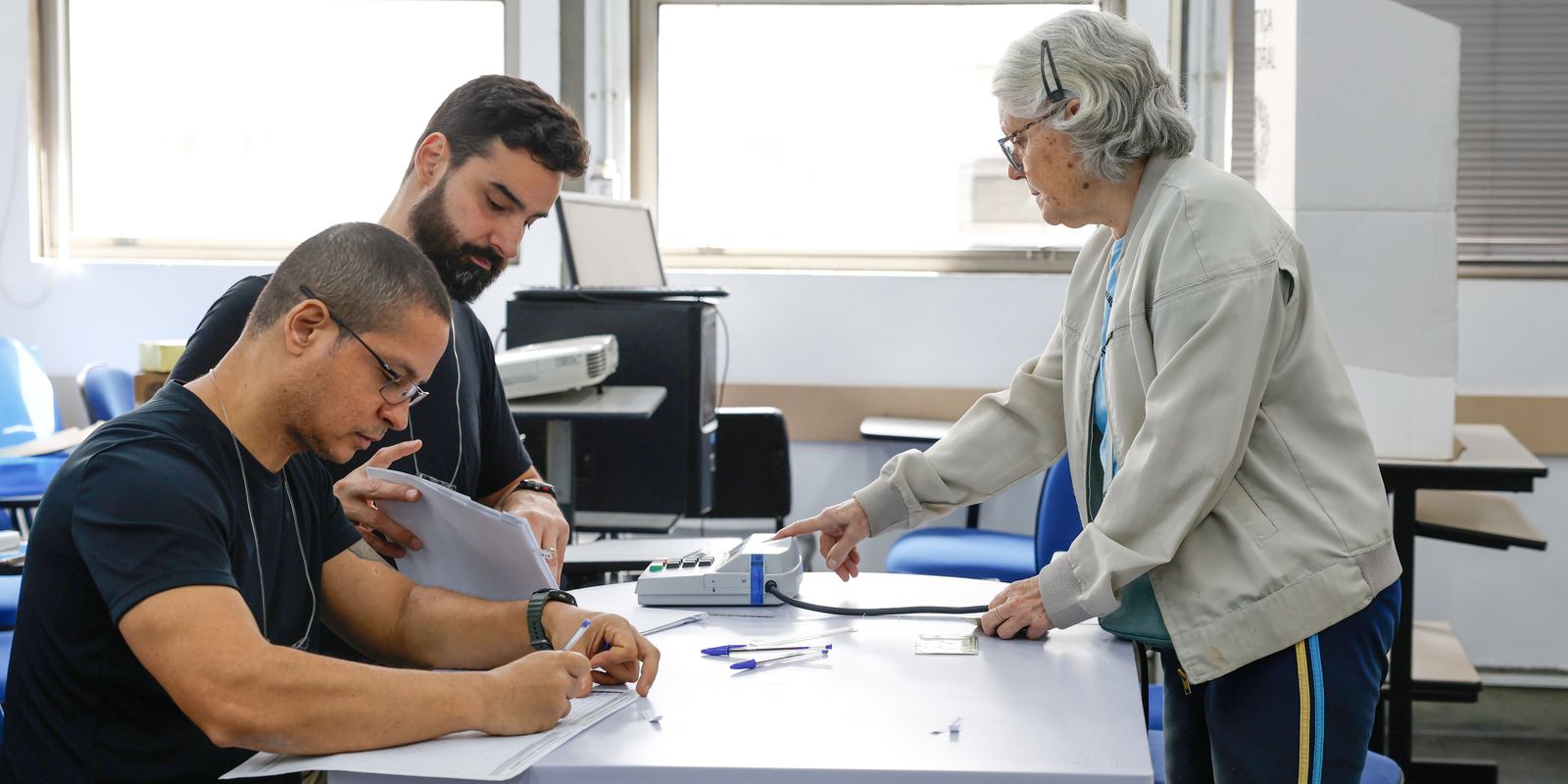 TRE-SP substitui 251 urnas eletrônicas no primeiro turno; índice é de 0,22%