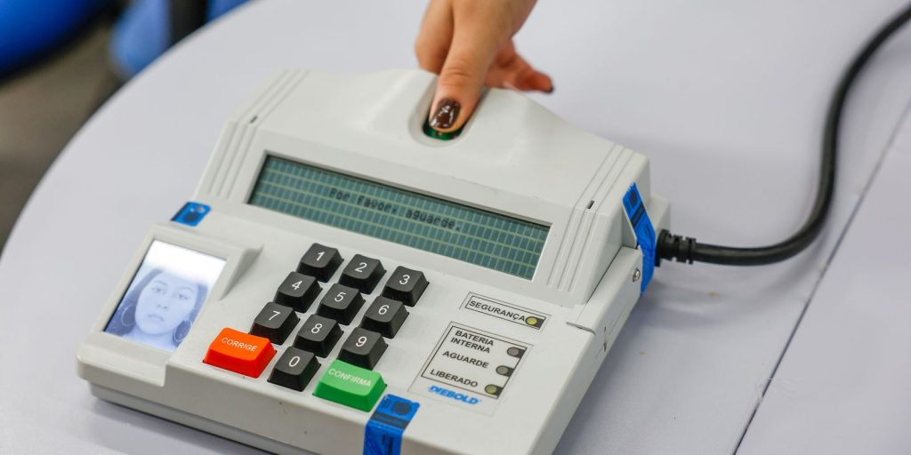 Abstenção no 1º turno de 2026 chega a 33,4 milhões de eleitores, recorde em eleições gerais