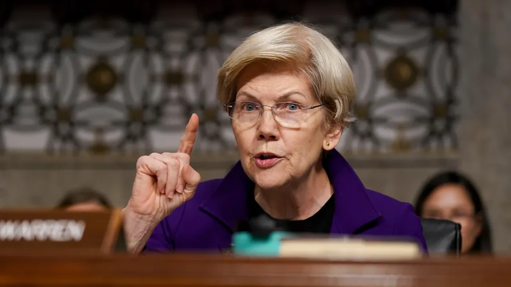 Warren rebate cobrança sobre doações bilionárias e critica gastos republicanos